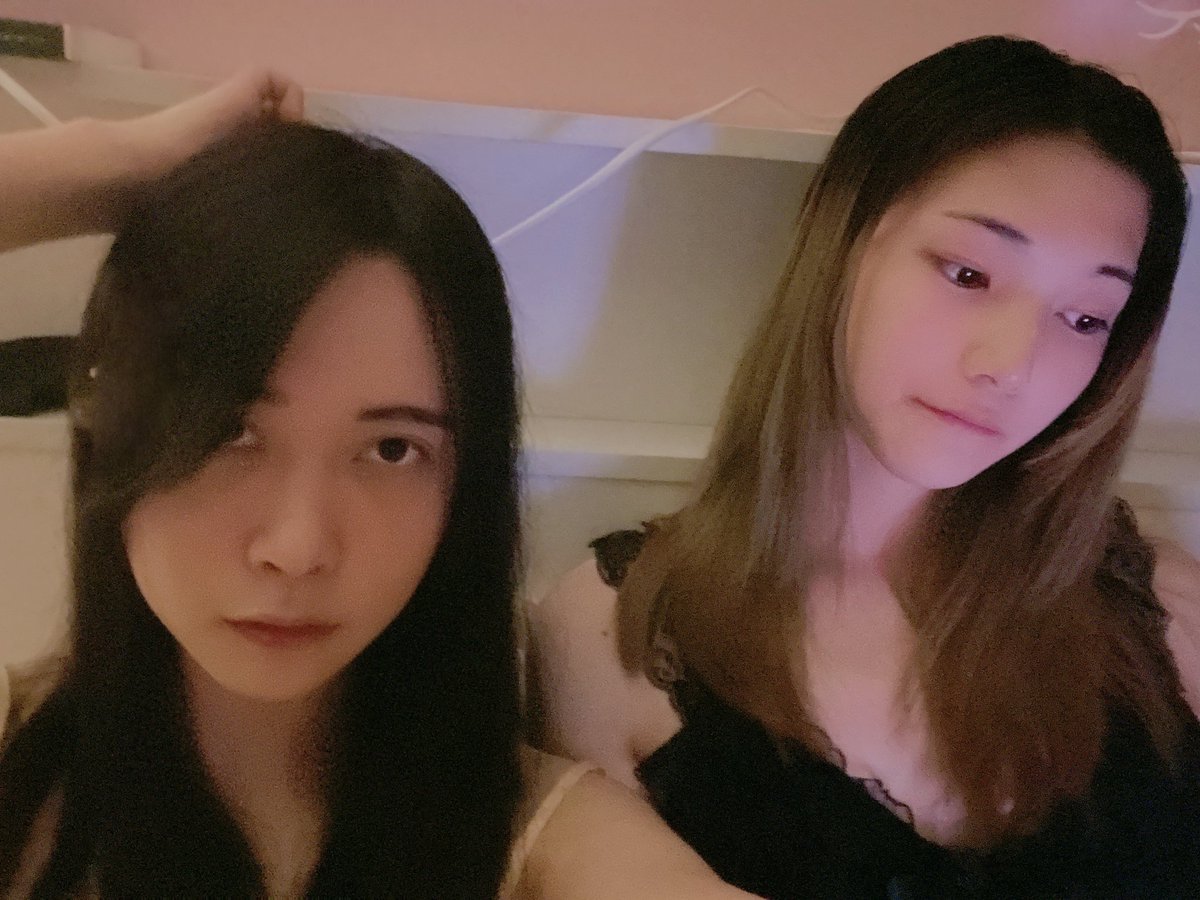 AlborMeow's tweet photo. 和好看的人一起玩才有发推的动力
@eezzhhh https://t.co/lTsNmBb6bF