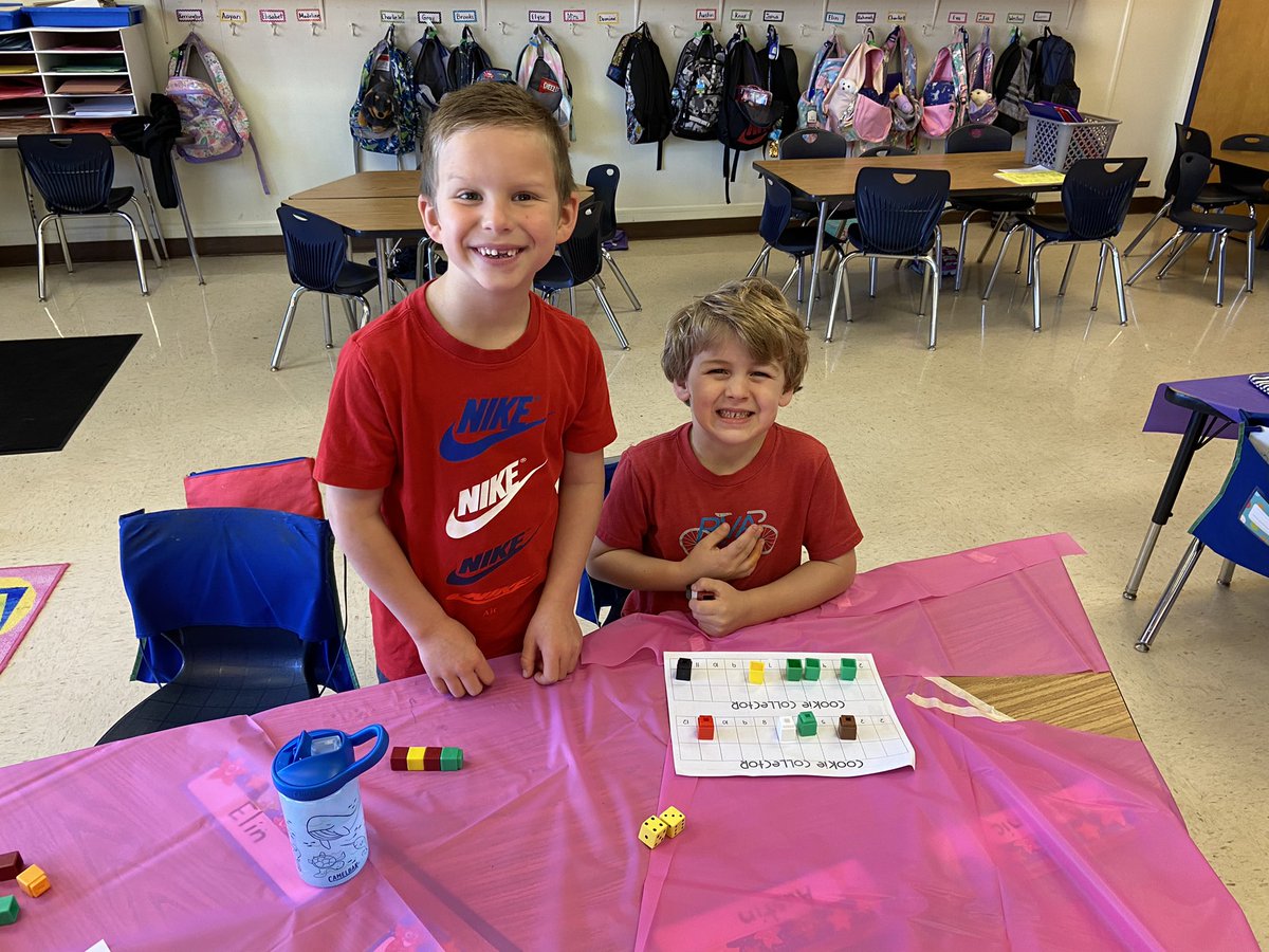teachheatherp's tweet photo. Alice in Numberland - math games, crafts and a tea party! https://t.co/eTx1NBQCnh