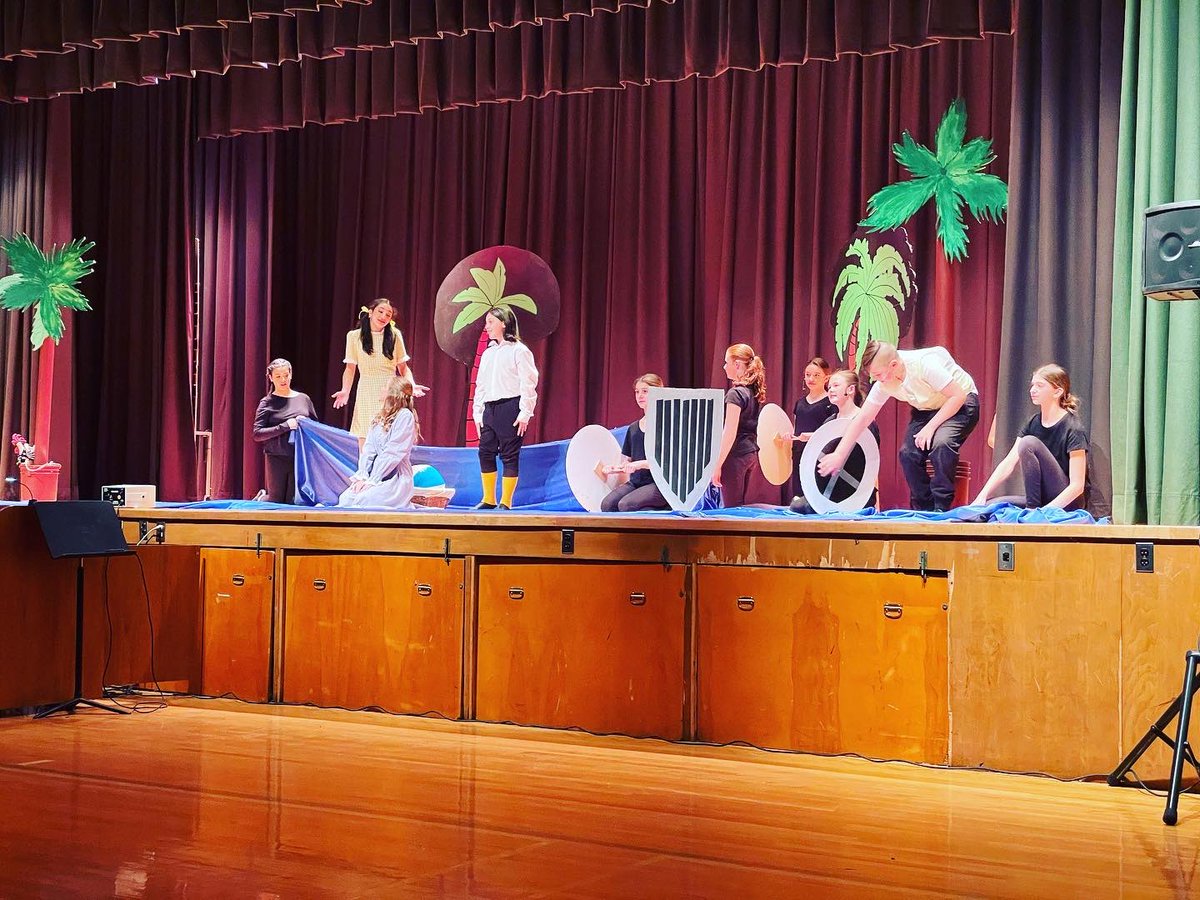 Seaford Middle School tweet media