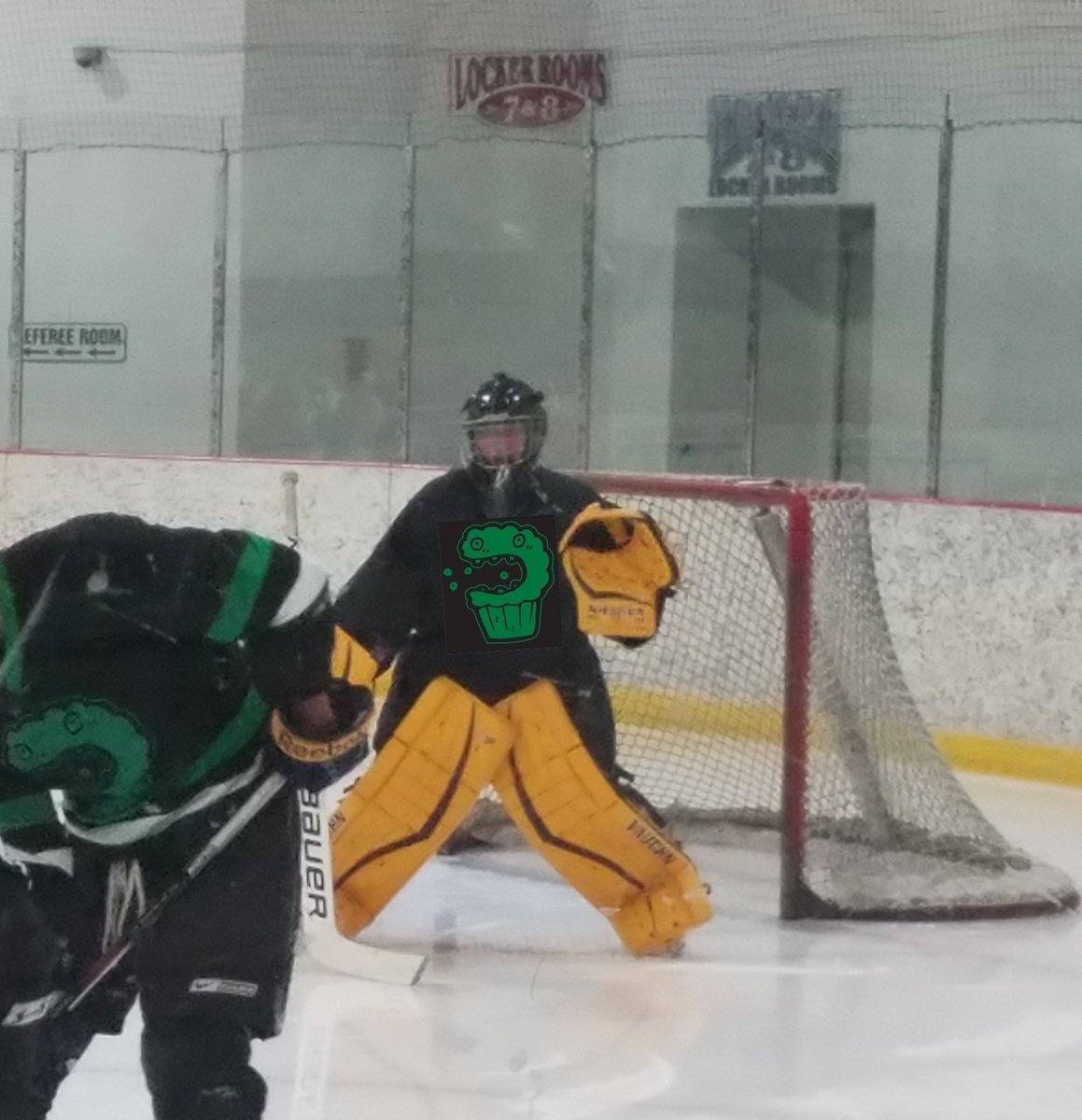 MFHockeyClub's tweet photo. Update: @JVayda34 will get the start in goal tomorrow at 4 PM versus The Offenders. #ProtectTheNet #FarmOn https://t.co/y3meLgLYWm