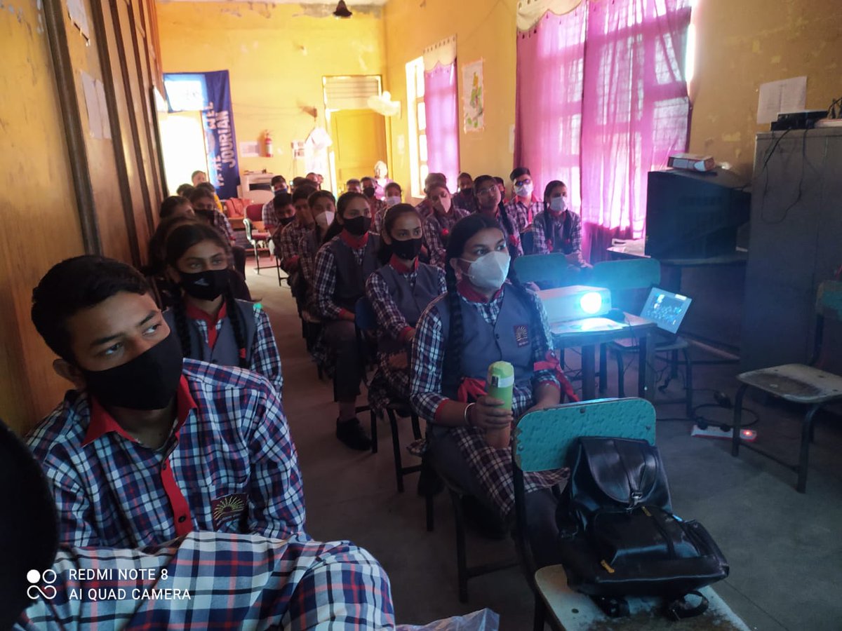 anjali0357's tweet photo. #ParikshaPeCharcha2022  #PPC2022  #ExamWarriors #KVS #KVians
@dpradhanbjp @Annapurna4BJP @RanjanRajkuma11 @Drsubhassarkar @EduMinOfIndia @examwarriors @KVS_HQ @kvsrojammu @kvshq @KJourian https://t.co/wqlwI7IWPZ