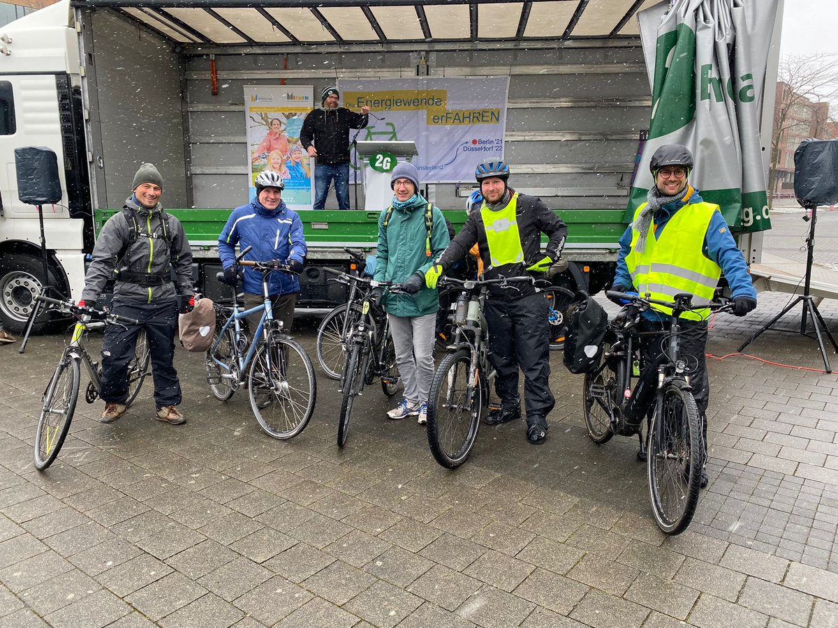 ChrAustermann's tweet photo. Tag 1 der Energiewende erFAHREN von Münster bis ST- Borghorst im Video https://t.co/ipreU8YoY2 https://t.co/a1pPtURIfc