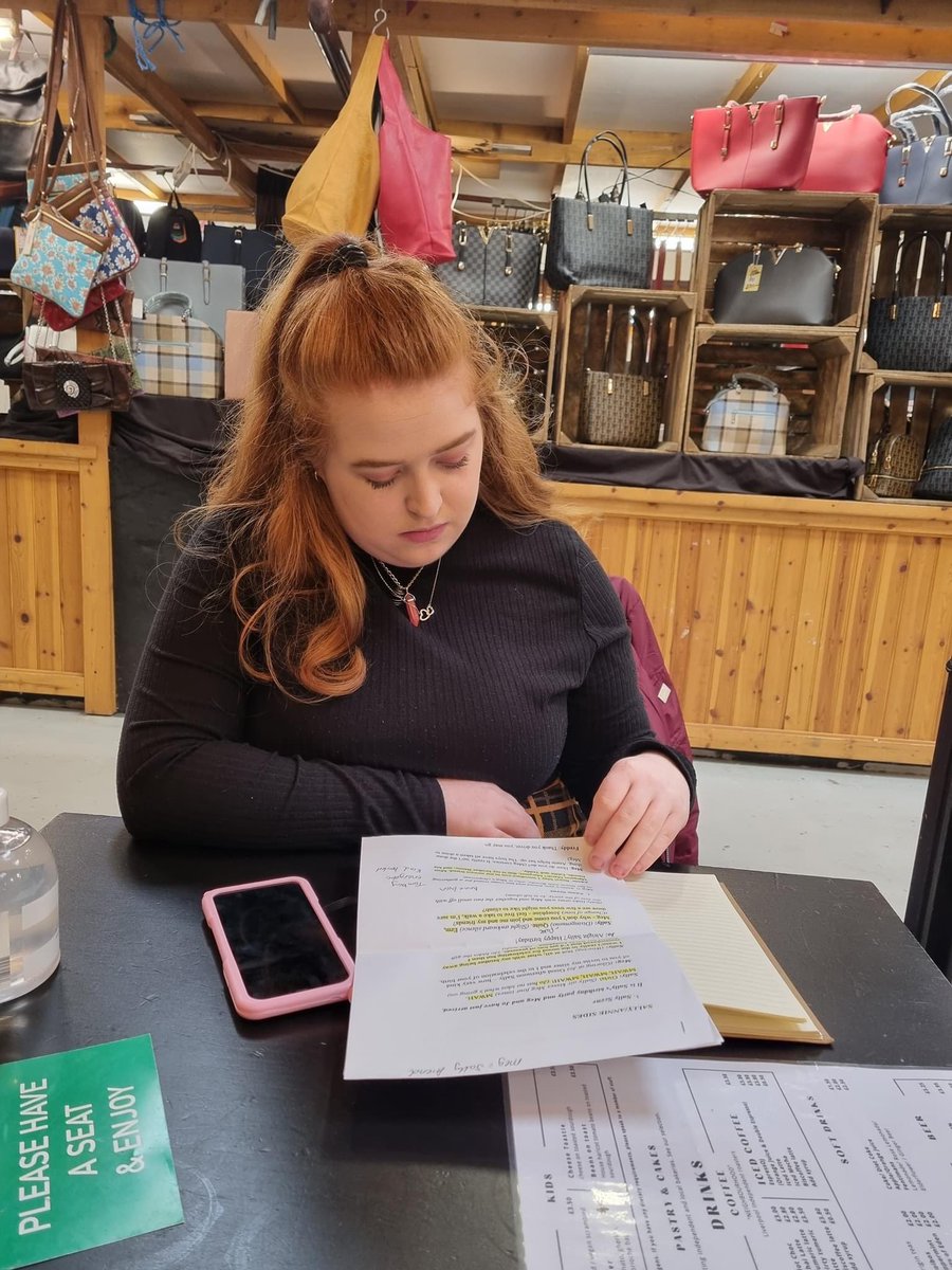 ciaraactor's tweet photo. Having a brew with the mother before my 2nd in person audition, we bit nervous! #TeamDecree @DecreeTalent https://t.co/LGjEtEoUxB