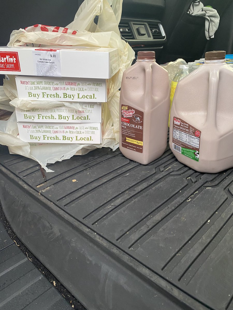 coachkov's tweet photo. All XC &amp; track coaches should have a doughnut &amp; chocolate milk budget.  How many times have we rushed to store before an AM practice to grab the goods? https://t.co/rSMAg6WIWT