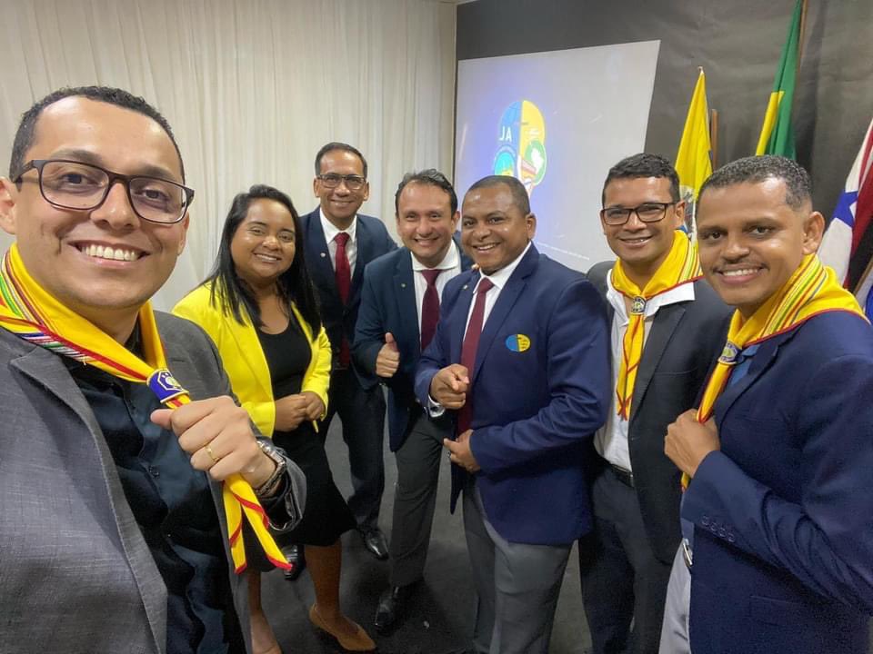 Wiglife (@wiglifesaraiva) on Twitter photo Momentos especiais com os Líderes e Coordenadores de Aventureiros, Desbravadores e Jovens da região Oeste do Pará. Uma benção! <a href="/prsosthenes/">Sosthenes Andrade</a> <a href="/prjosielreis/">josiel reis</a> <a href="/PrLeonino/">Leonino B. Santiago</a> <a href="/pr_campitelli/">Pr Carlos Campitelli</a> <a href="/udolcy/">Udolcy Zukowski</a> Momentos especiais com os Líderes e Coordenadores de Aventureiros, Desbravadores e Jovens da região Oeste do Pará. Uma benção! <a href="/prsosthenes/">Sosthenes Andrade</a> <a href="/prjosielreis/">josiel reis</a> <a href="/PrLeonino/">Leonino B. Santiago</a> <a href="/pr_campitelli/">Pr Carlos Campitelli</a> <a href="/udolcy/">Udolcy Zukowski</a>