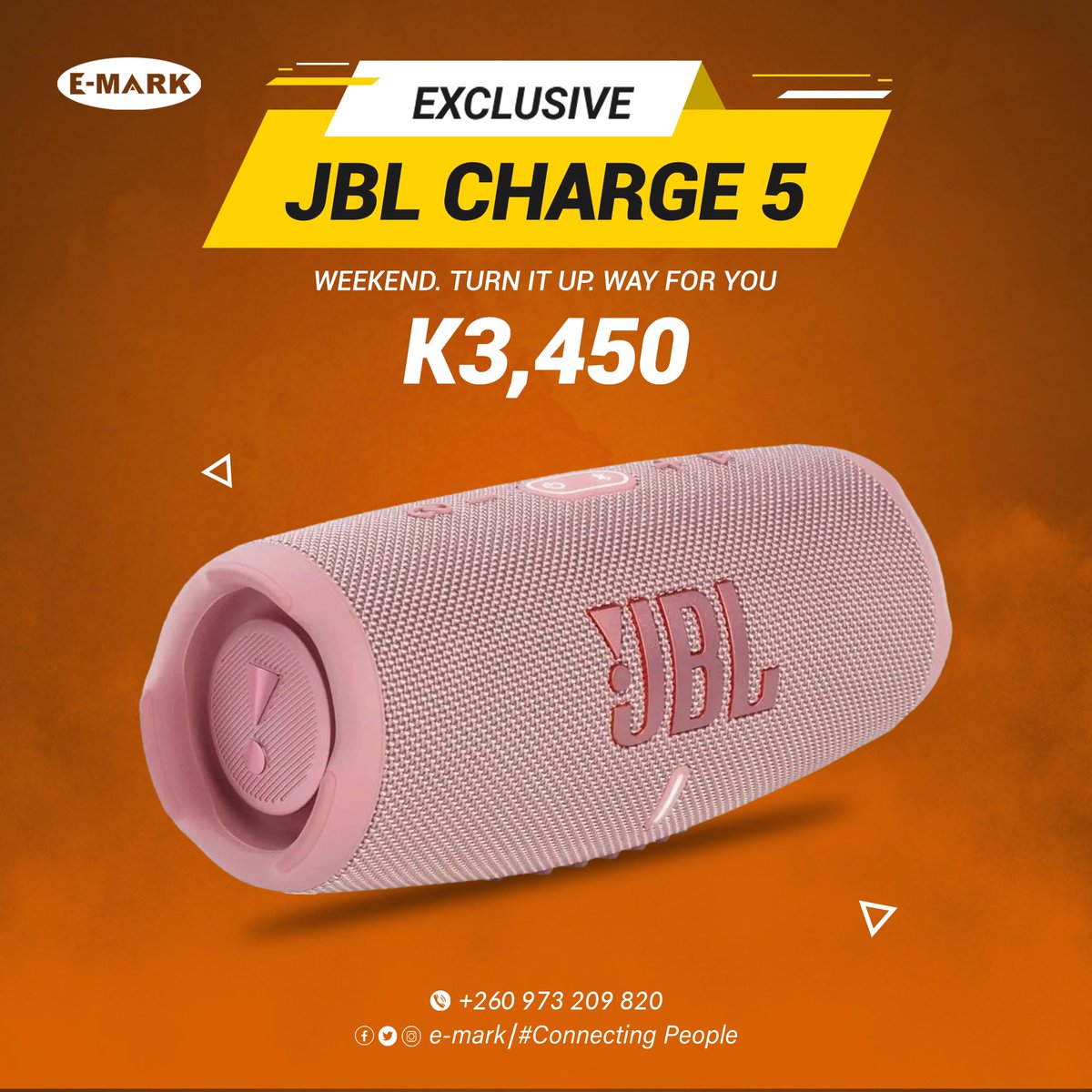 emarkzm's tweet image. Enjoy 20 Hrs of playtime over Bluetooth technology with the JBL Charge 5. 
#JBLCharge5 #WaterProof #BluetoothSound
