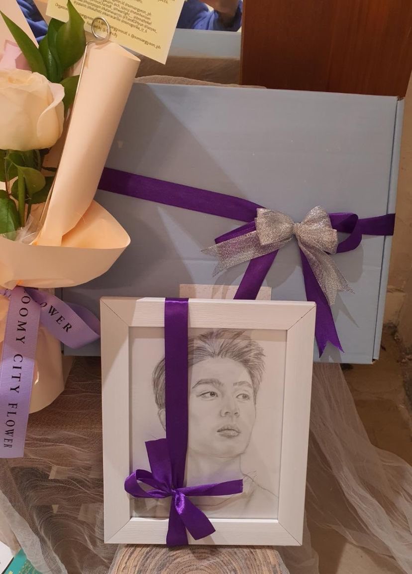 sangyeonsonph's tweet photo. Hi everyone! Here are the gifts that were sent to #SonSangyeon #손상연. The gifts already arrived at Awesome Ent's office.

We would like to thank all the fans who have participated in this birthday project 🥰

#OurBelovedSangyeonDay
#손상연_생일_파티입니다 https://t.co/SNcj8mcdzb