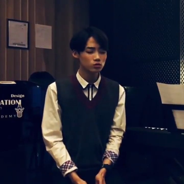 love_cch's tweet image. from this                     to this