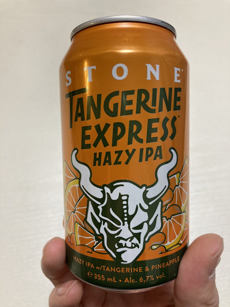 Tym_san's tweet photo. カンパイ!
#クラフトビール
#stonebrewing
#hazyipa
#tangerineexpress https://t.co/Na6HSGB8r1