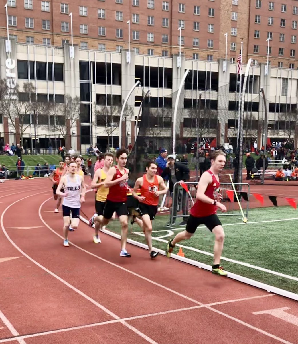 DetroitTitanTnF's tweet photo. Collegiate debut for KLashaway. (#6) #NikoloffInv 1500M. JBurke showing him the way. 4:15.84 for his debut John 4:14.93 https://t.co/Fq9JBlhYUa