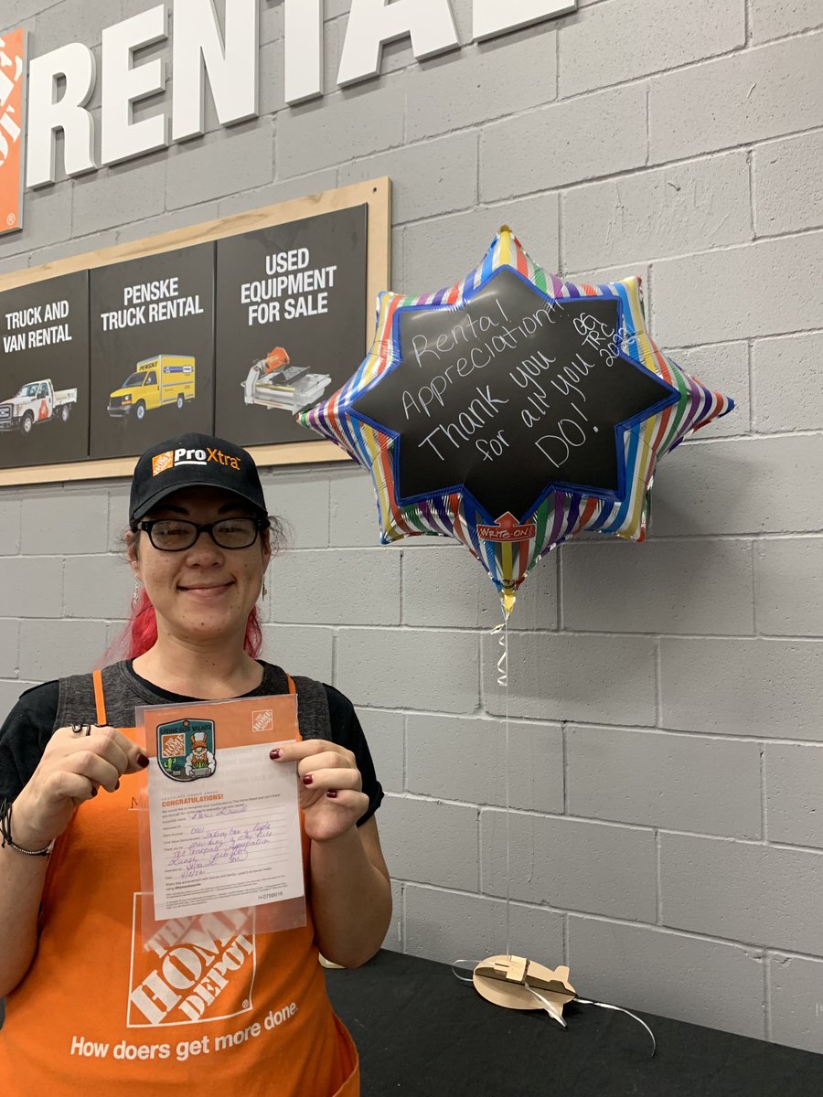 Celebrating Marie in ensuring her wonderful TRC team was Appreciated today with Lunch! Nice job! ⁦<a href="/JarrodFarmer4/">Jarrod Farmer</a>⁩ ⁦<a href="/idrissi_mary/">mary el idrissi</a>⁩ ⁦<a href="/sutton3409/">Justin sutton</a>⁩ ⁦<a href="/CjZoo27/">Cynthia Lessard</a>⁩