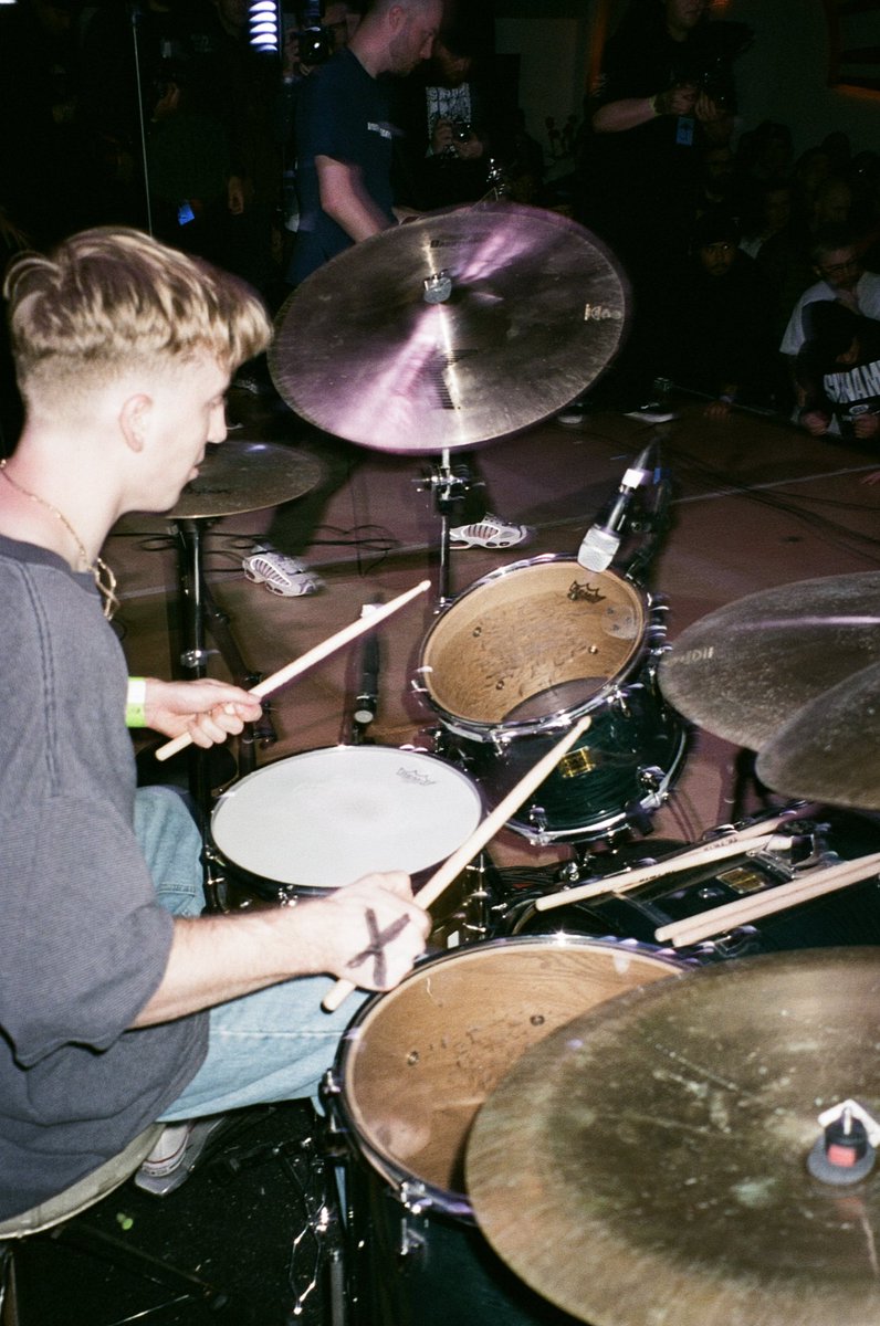 GabeThePigeon's tweet photo. Here’s some film photos from @LDBFest — Enjoy! https://t.co/03QKhzV9XF