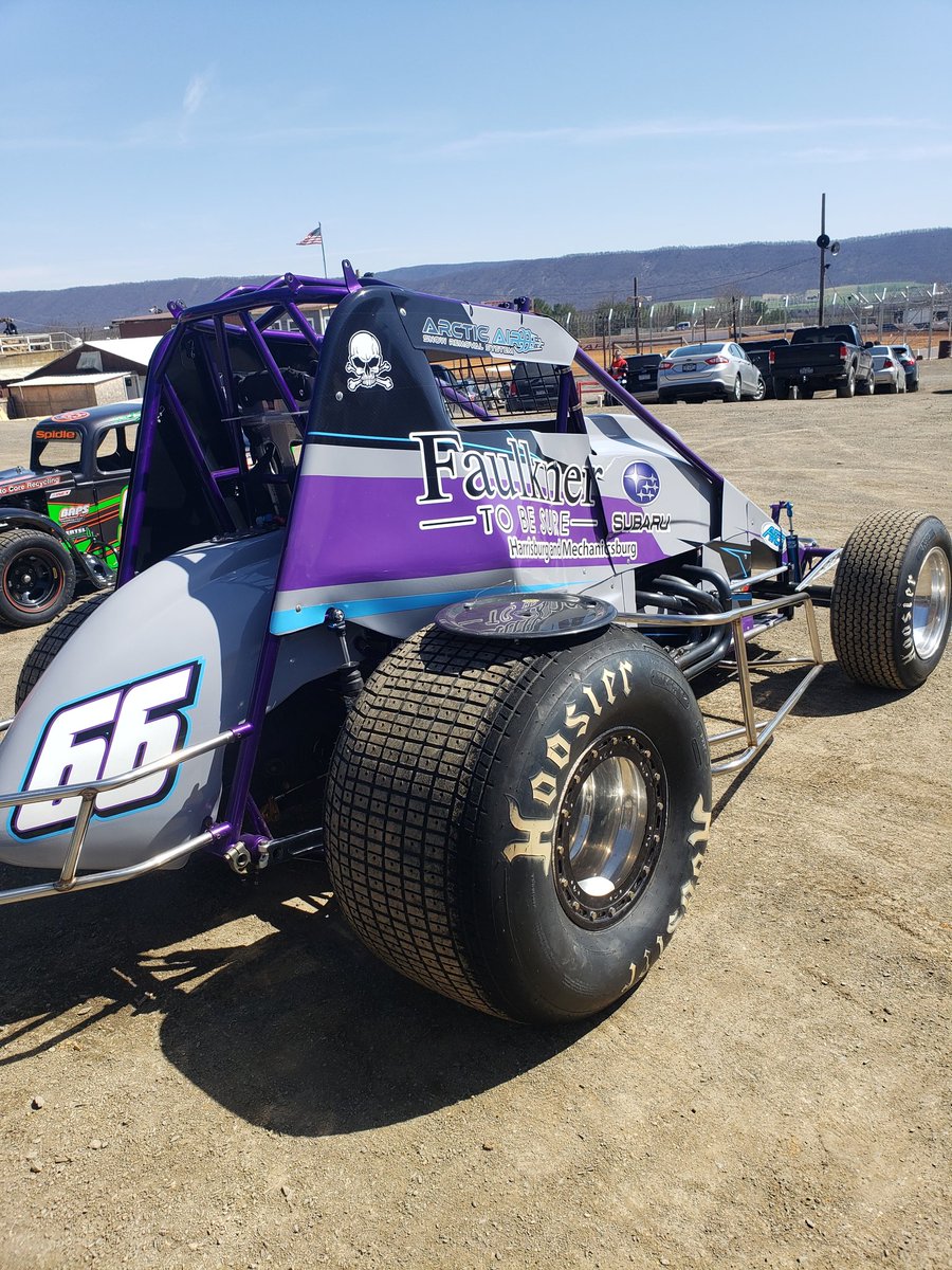 RacingTrent's tweet photo. Ready for business @PVSpeedway. Race #2 of the year. Hoping to get better every week 
. #sprintcars #rookieseason #dirttrackracing https://t.co/R6wYcRO0gz