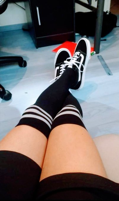 Did I am the only one feeling better in femboy? ( And I got some new shoes 🙃) #Femboy #crossdress #crossdressser<a href="/tag/crossdress"class="tags"><span>#crossdress</span></a><a href="/tag/femboy"class="tags"><span>#femboy</span></a><a href="/tag/crossdressser"class="tags"><span>#crossdressser</span></a>