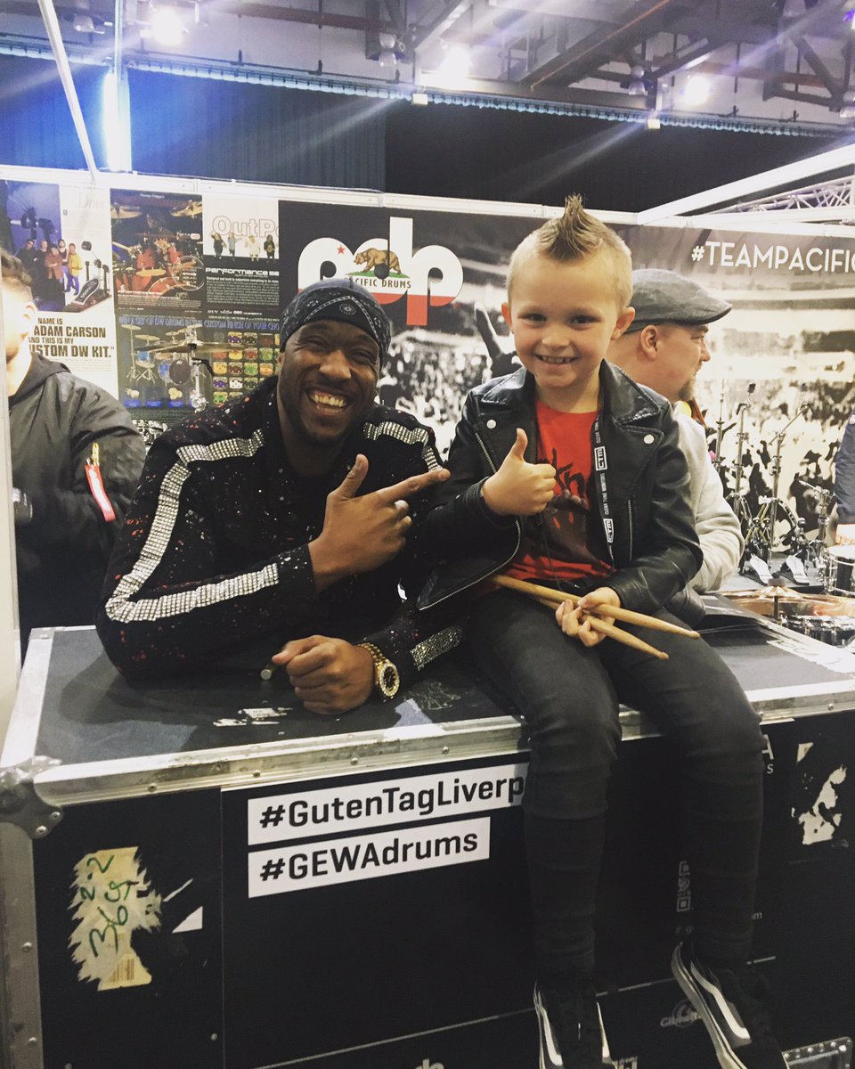 Caleb’s jaw was literally on the floor whilst watching @EricMoore_II  at @theukdrumshow today! 🔥🔥🔥🥁

#ukdrumshow #ericmoore #drummers