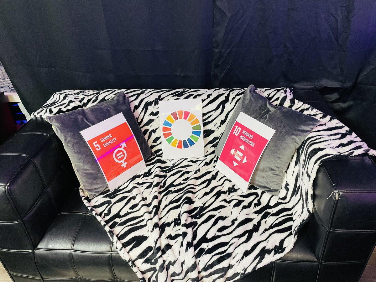 Zebra_carol's tweet photo. @BojanaBogojevic @AdamRogers2030 @FolukeMichael @MatthBurkhalter @ConnectAID_int @ConnectAID_GER @tblackTAB @katstweet1 @KatyaFreitas3 @GaelleMogli @SDG2030 @SDGS4GOOD @dlguerin1 Thank you so much for joining our #SDGStudio
Well earned dinner and drinks at #ZoukRestaurant with @saliconway @heatherwaters15 @essentialise
#AfternoonTeaWithTheSDGs
A @YourMCR Media Production
๐ฌ๐ฅ๐ค https://t.co/wTJCQBjW9a