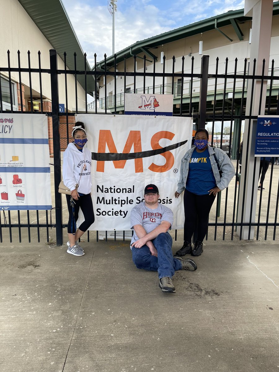 Dr_PMcClellan's tweet photo. Alpha Zeta Omega chapter volunteered and participated at Walk MS. #PTK #wesupport #service #JATC
@PHITHETAKAPPA @HindsCC https://t.co/benrMseqXB