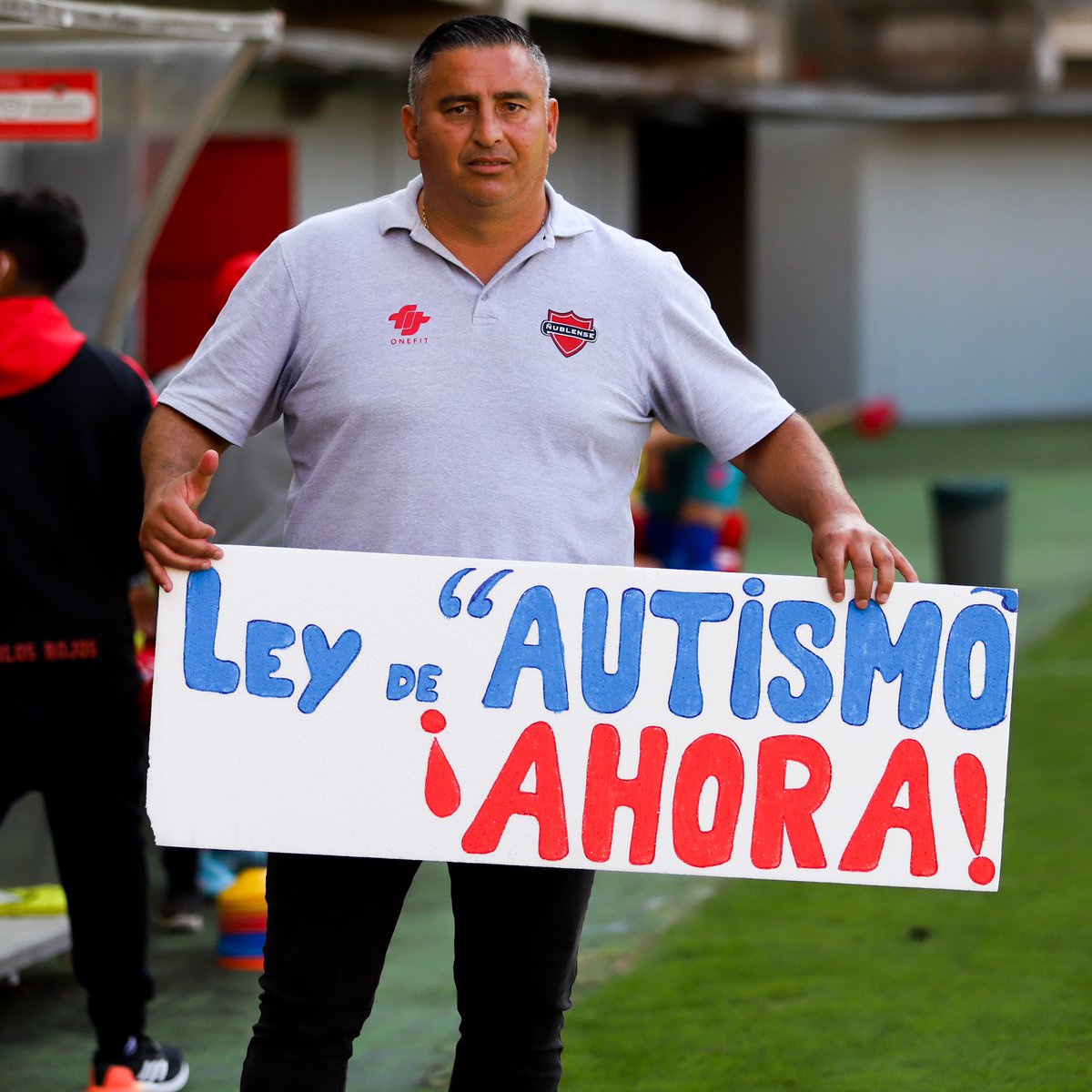 nublenseSADP's tweet photo. ¡COMENZÓ EN CHILLÁN! Ya juegan Ñublense y Deportes Antofagasta ⚽️ https://t.co/f5oSkCfjSy