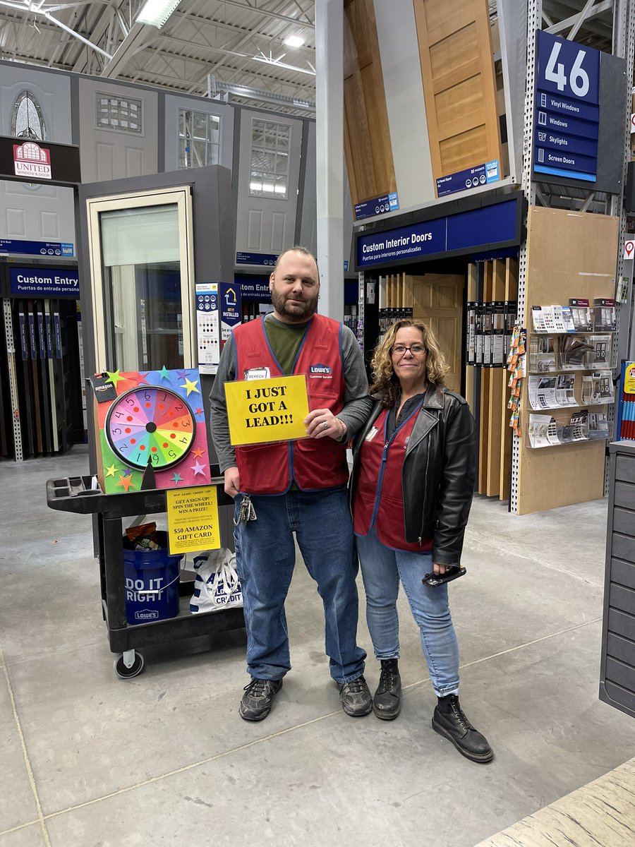 Lowes2449's tweet photo. Driving associate engagement at 2449! #thinkprofirst #PROMVP #district1282 @specialtylowes @Anthony_Battle1 @SerenaGJ @AngelaGagne15 @AmieJames0225 https://t.co/emTapbQPIB