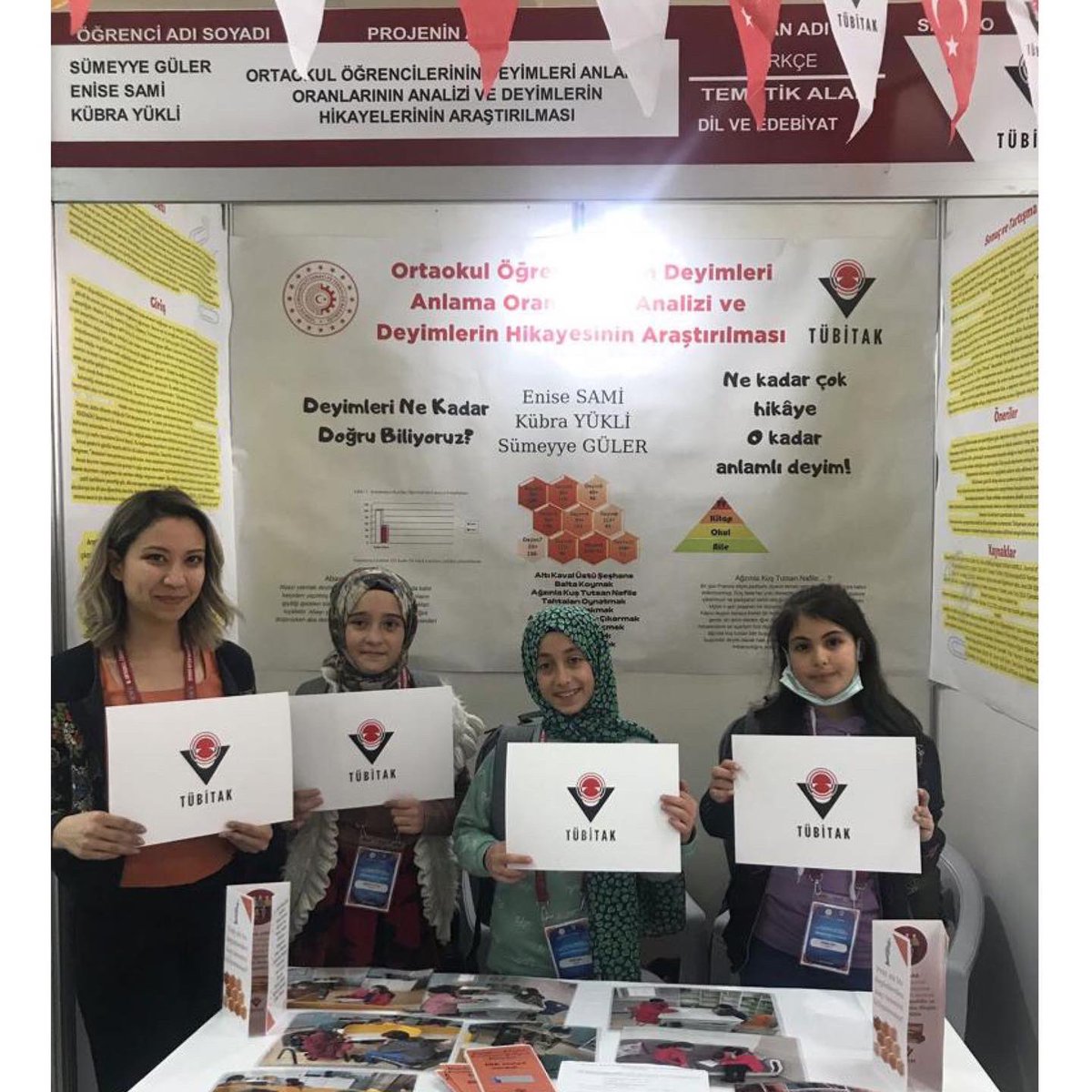 ErenlerIlk's tweet photo. 📌 Okulumuz öğrencileri TUBİTAK 2204-B Ortaokul Öğrencileri Araştırma Projeleri Yarışmasında bölge finaline yükseldiler. Karaçoban tarihinde bir ilke imza atan öğrencilerimiz ilçemizi ilk kez bu yarışmada temsil ederek hepimizi gururlandırdı.
@karacoban_meb 
@skaygusuz https://t.co/gyDEb8zCY0