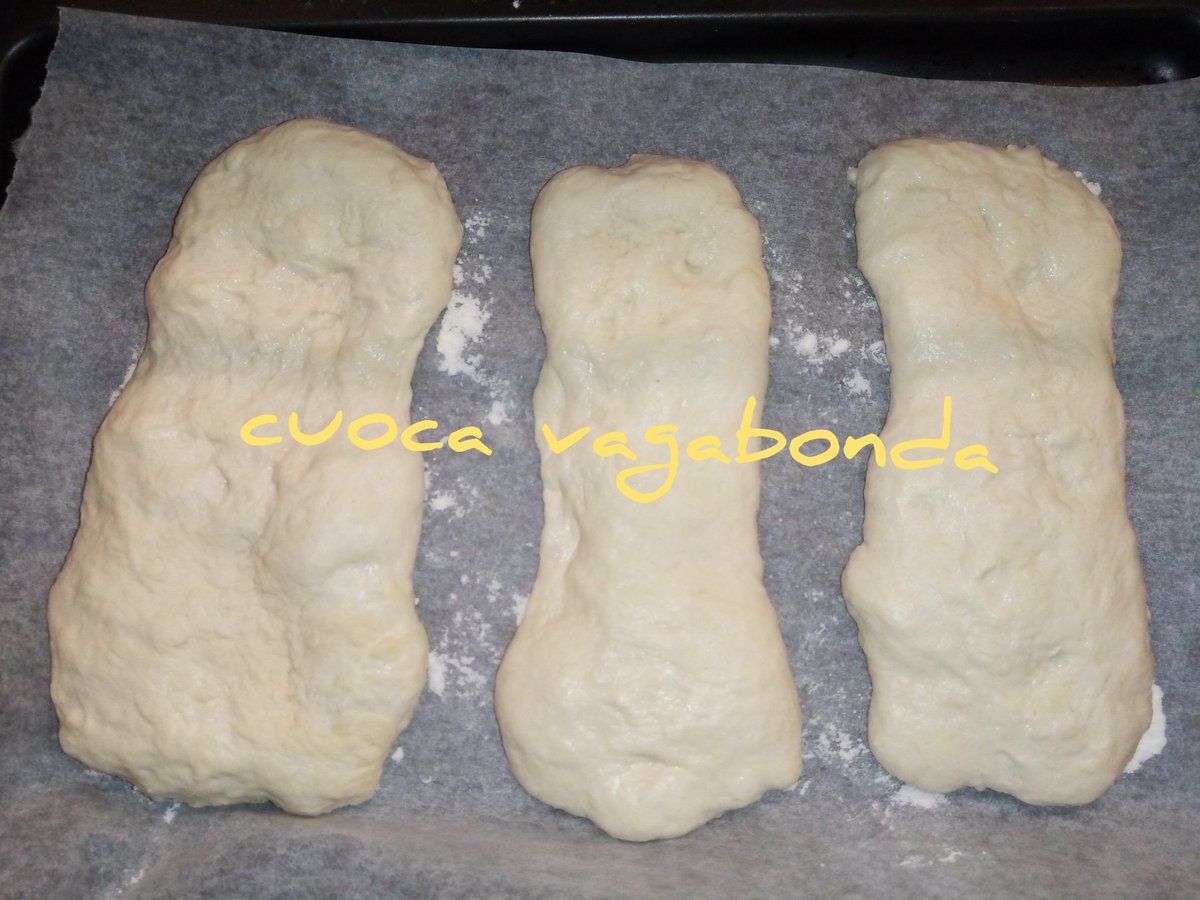 CuocaVagabonda's tweet photo. Panuozzo Coppata e Caciocavallo
#sabato #cena #panuozzo #coppata #caciocavallo
#fattoincasaepiubuono 
#cucinanapoletana 

la ricetta è sul mio blog 👇
https://t.co/Fj6N679rR3 
clicca sulla pagina "cuciniamo insieme"

se provi una mia ricetta, taggami #cuocavagabonda https://t.co/ryLGiUvJUI