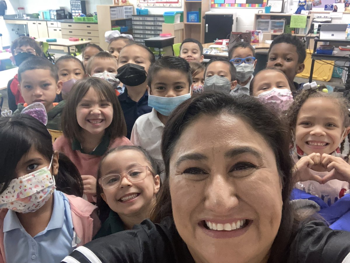 See_Boston's tweet photo. Friday fun while subbing in Ms. Jackson's kindergarten class! Great conversations with the most amazing treasures ever! Mathโ๏ธELAโ๏ธSelfieโ๏ธ #ProudPrincipal #SheelyPride @TollesonESD #Kindergarten #ALLmeansALL #gotnext #believe #educate #motivate #prepare โค๏ธโญ๏ธโค๏ธโญ๏ธ๐๐ผ๐คฉ #Classof2034 https://t.co/dMwvSUMVFK
