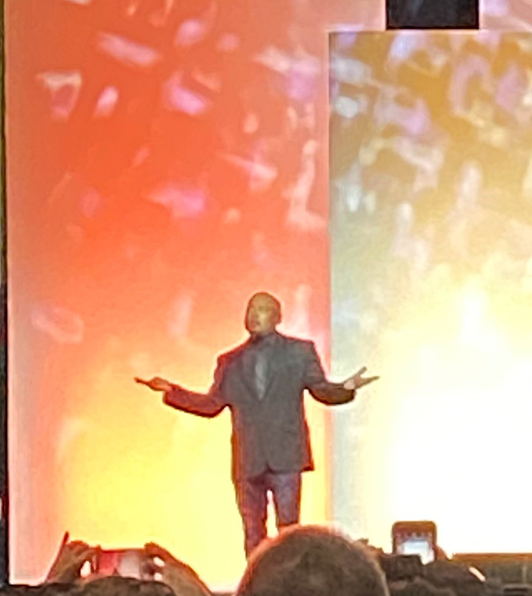 heathergriggs98's tweet photo. #ThePeoplesShark @TheSharkDaymond   Inspiration to lead from the shark https://t.co/1QjvazD538