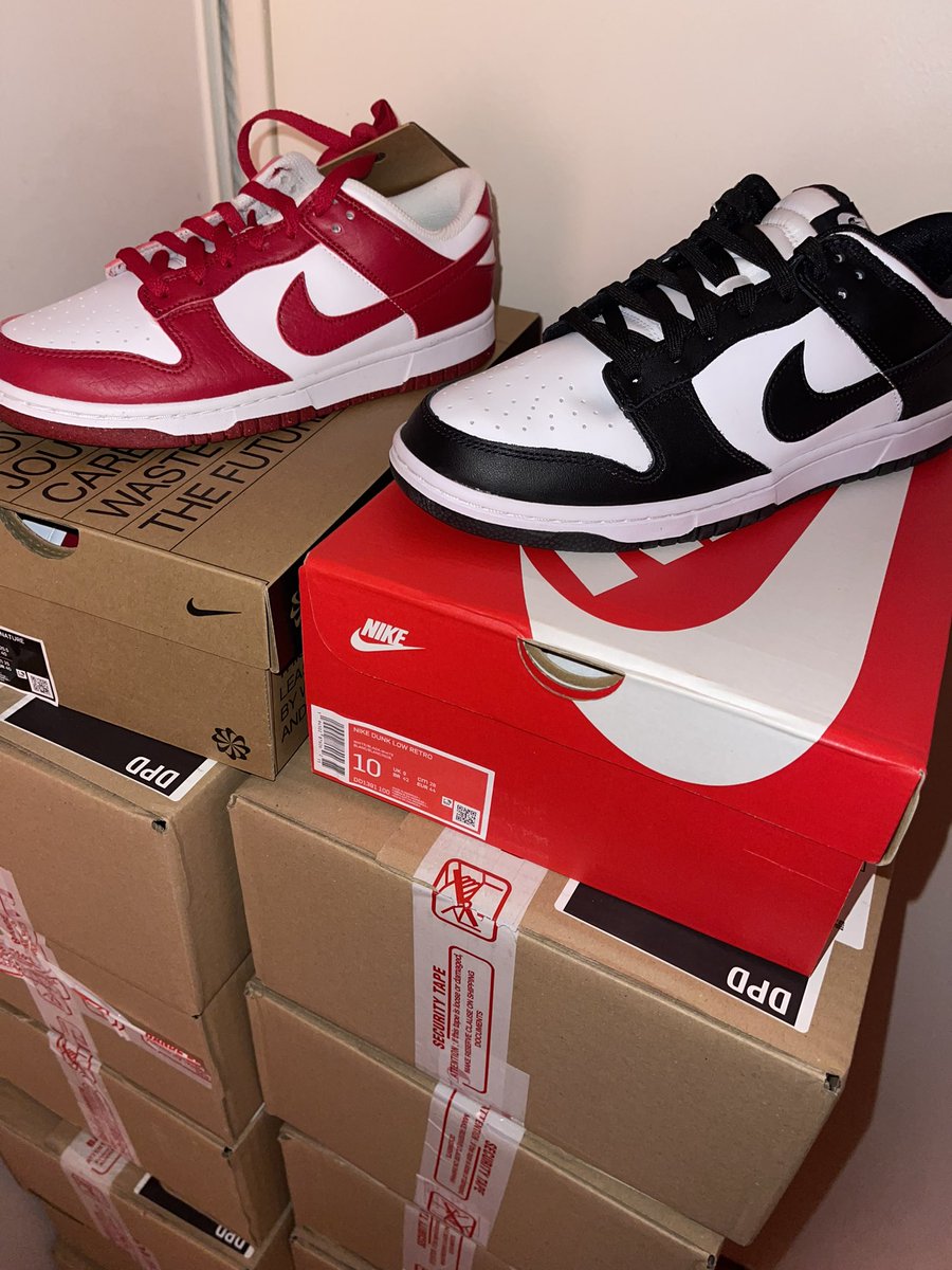 Massourang_'s tweet image. Great thanks to @Storm_AIO @StormSuccess for March ☔️

@ReversRetail 
@Softwarefnf 
@Poweeeeer