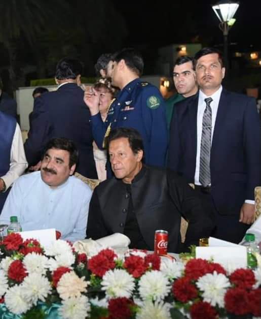NasirMusaZai's tweet photo. PM House 
Today Dinner with PM Sb
@ImranKhanPTI https://t.co/XP6TjJFxfz