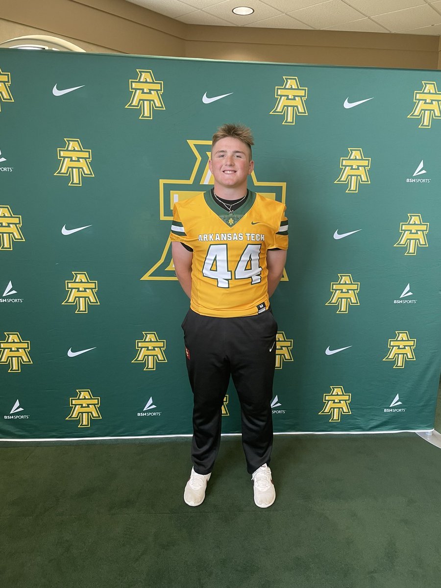 johnson_tyler10's tweet photo. Had an awesome day watching @ATUFOOTBALL ! Thanks @CoachNSheehan for the invite!
@ATUCoachSmith @recruit_route #followtheplan https://t.co/YFdfNMDB5b