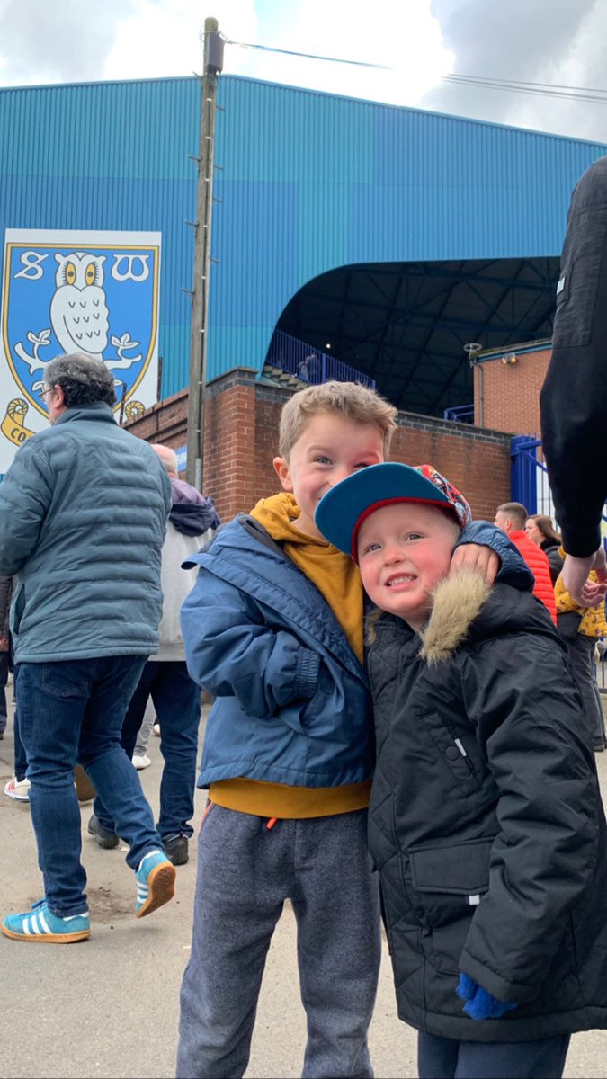 Otto’s first match. Come on Wednesday ! #shwwim