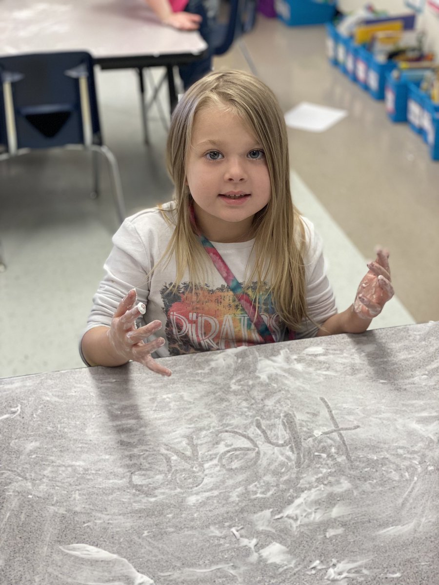 Scott's Kinder Kids tweet media