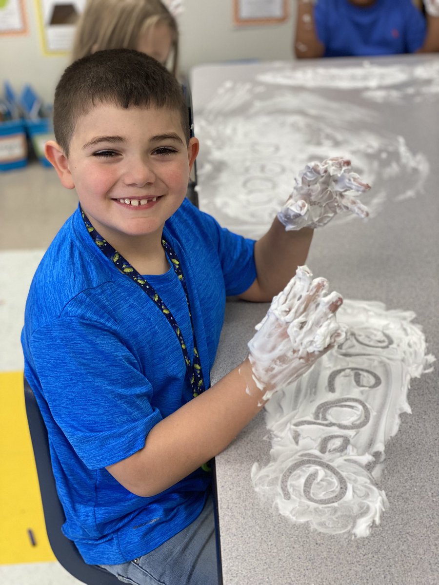 Scott's Kinder Kids tweet media