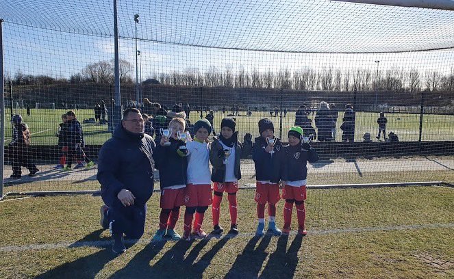 RBKoge's tweet photo. Vores U7 drenge var i dag en tur i Brøndby, hvor de deltog i Brøndby Mini Cup
#rbkøge #rbkoge #rbk2020 #rbktoptalent #mpbiler #unisport #puma https://t.co/gAWC3BDTGm