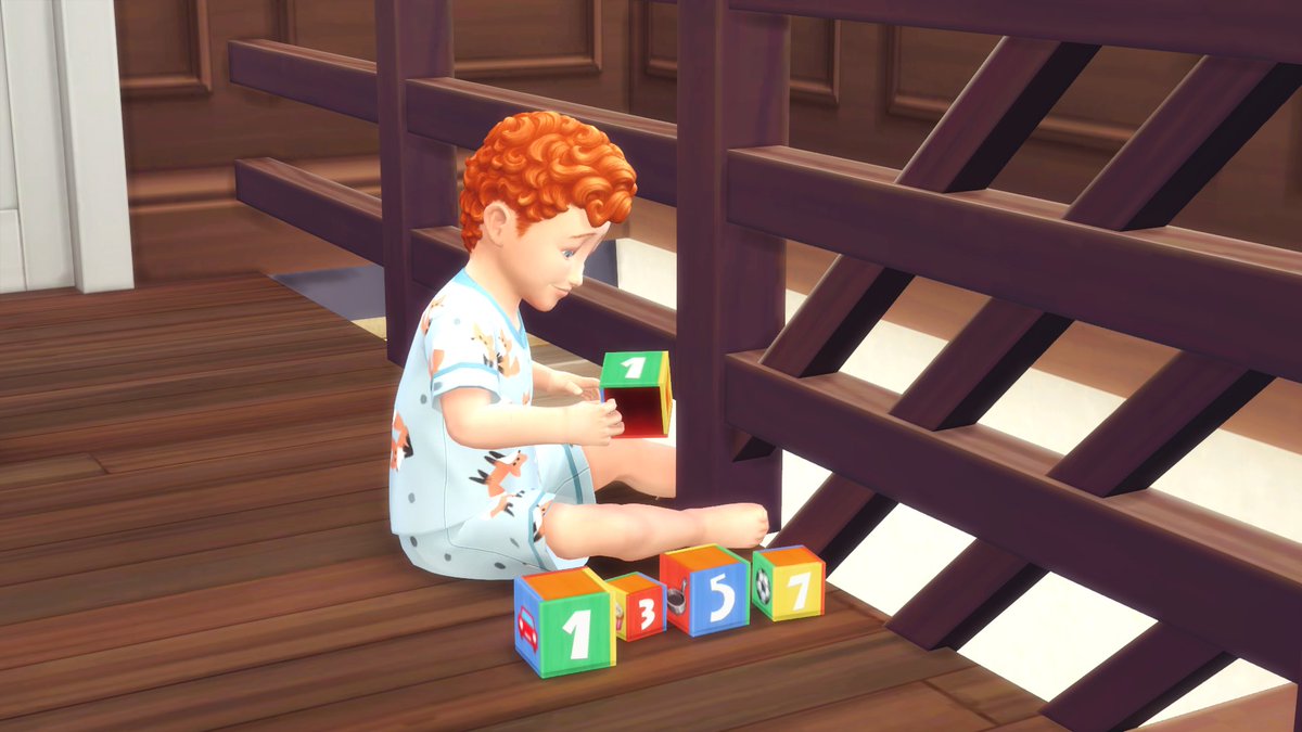 HanbamSims's tweet photo. It's Christmas day, and Alice worked late on Christmas eve so they didn't have time to decorate the tree. While Erwin gives the kids baths and they play with their toys, Alice quickly decorates the tree, and then it's time for Christmas dinner! #NotSoBerry #TheSims4 https://t.co/6AhOaryEhp