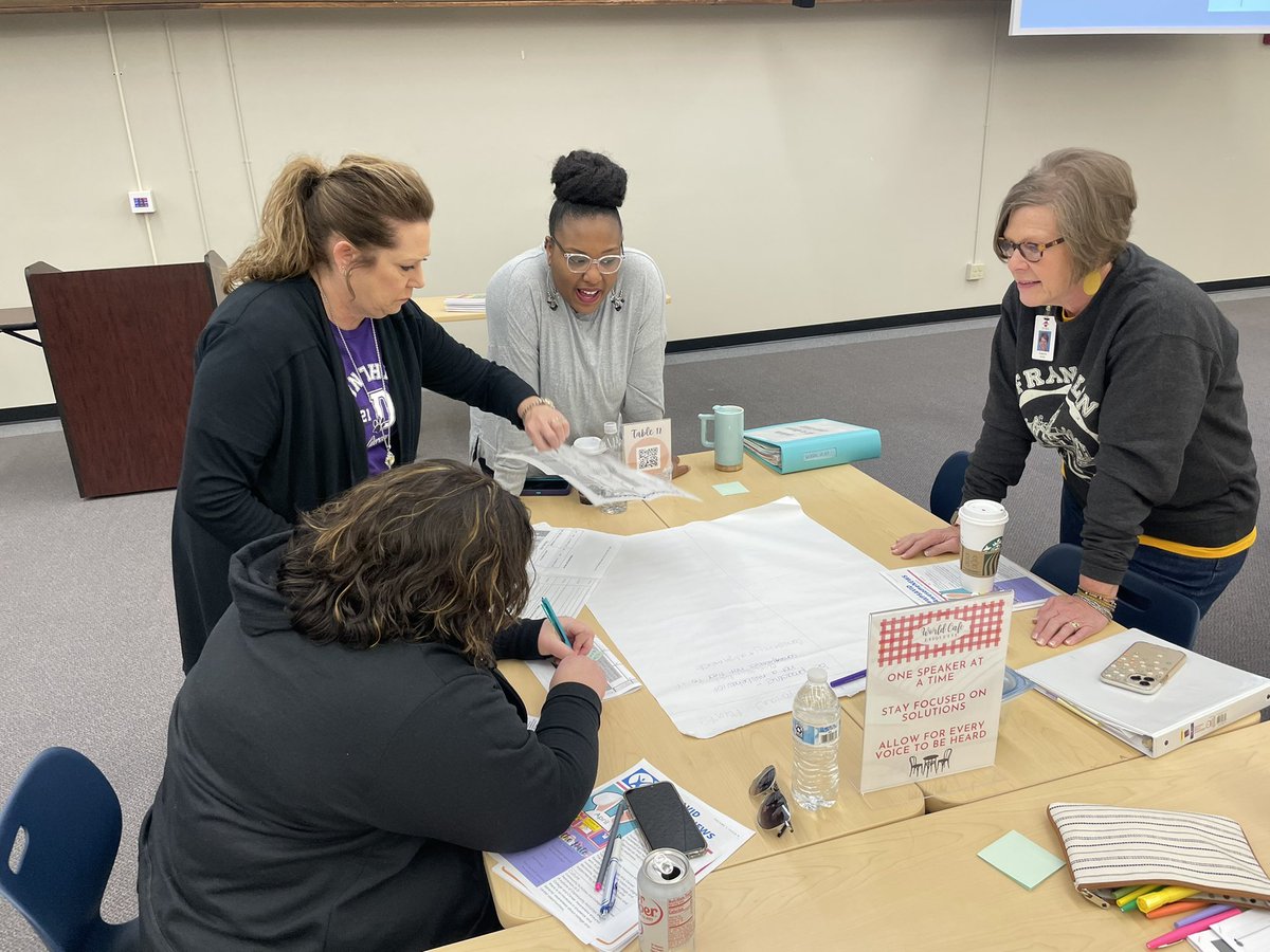 WPSAVID's tweet photo. #WPSAVID #awesomeness filled the spaces during Friday Learning Lab this week. It’s powerful for our district when coaches &amp; other instructional leaders gather together to connect &amp; grow. #AligningTheWork #WPSIgniteLearning #LetsGoFurtherTogether https://t.co/mjqB6RaD7A