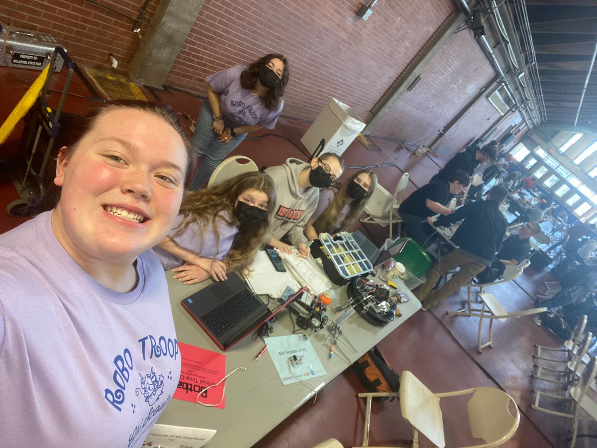 gskhsrt's tweet photo. Botball 2022! https://t.co/TIsSvHt6ZB