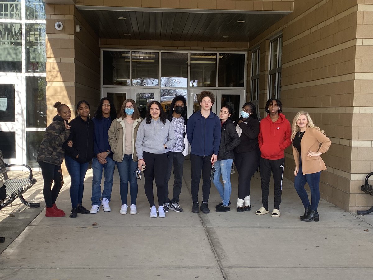 So proud of this group of seniors!They’re participating in their final SOTC workshop today. #IGTBAC