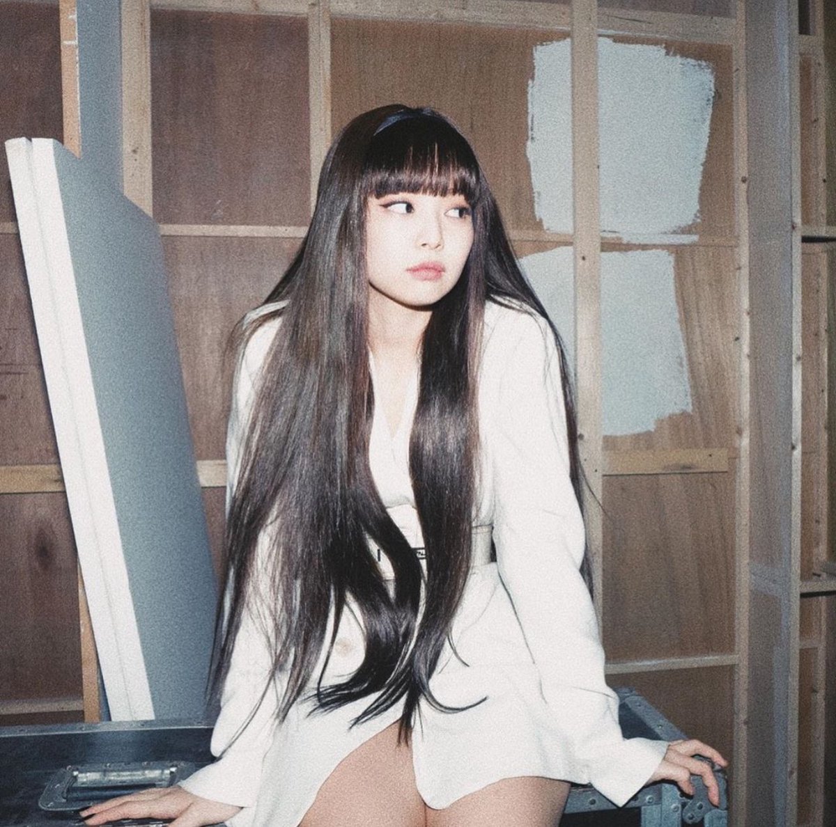 jencentrics's tweet photo. #제니 #JENNIE https://t.co/jWCj69VM6z