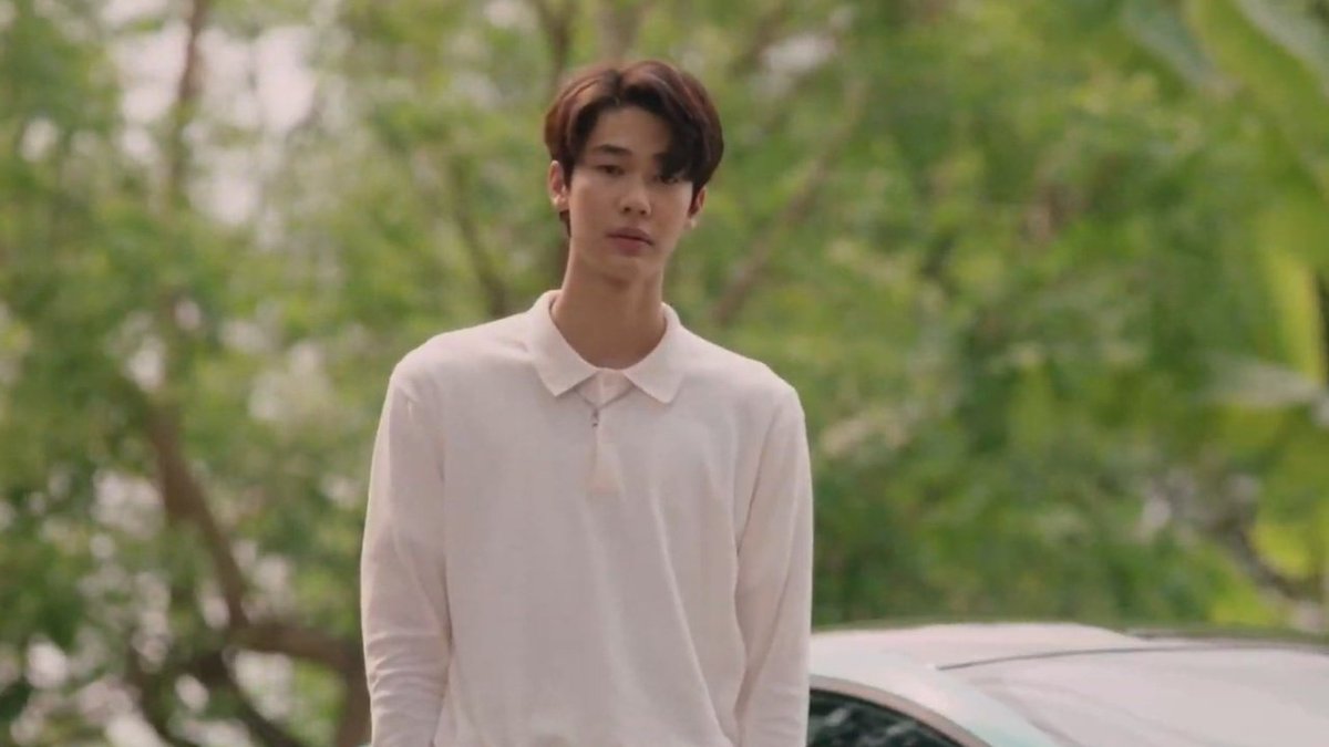 inntubright's tweet photo. ren is here to help gorya's family 🥺🤍

#F4Thailand #F4ThailandEP15 https://t.co/7R5IqERAdi