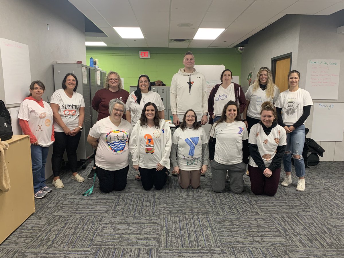 YMCATania's tweet photo. ⁦@ymcacassclay⁩ we have such dedicated staff. Great leadership spending their Saturday attending a training from an awesome Y USA trainer! #preparingforsummer #goingtobeafunsummerforkids https://t.co/WBGNFUWXym