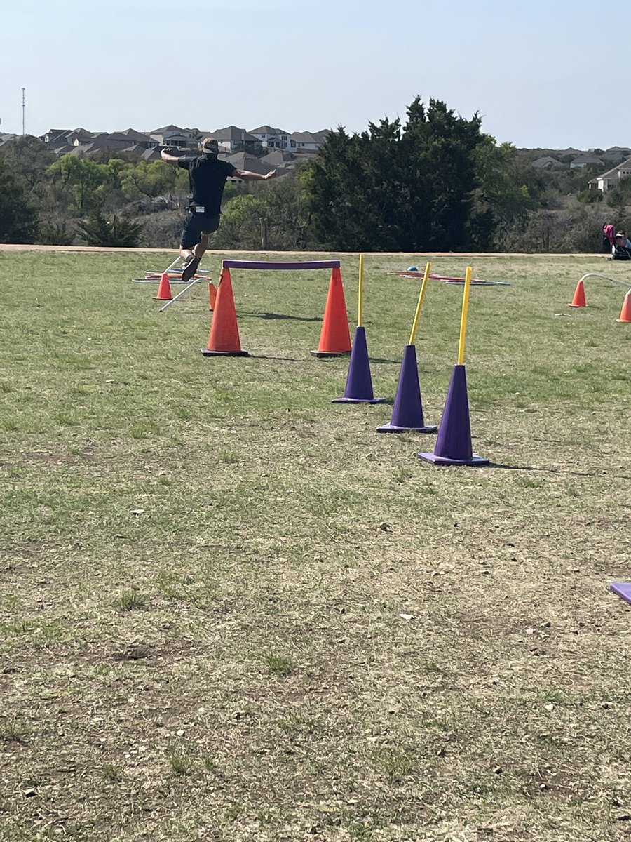 DSE_Essentials's tweet photo. 3rd-5th grade Field Day - part 2. Even parents and teachers got in on the fun. 
Thank you to all the vendors who came out! Students, teachers, and parents couldn’t stop talking about all the joy y’all brought. #beDSE @marie_rogers08  @CoachLSchlicke @HarkriderKim https://t.co/grIhnU14aa