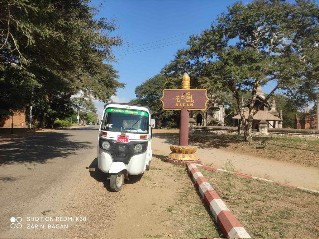 Eiqachi6W's tweet photo. ပုဂံလာလည်မယ်ဆို
အိုးဝေးမောင်းတဲ့ကျနော်ကိုသတိရပေးပါ
တစ်နေကုန်၃သောင်း
နေ့တစ်ပိုင်း၂သောင်း
ပြည့်၅ပြည့်၂သောင်း
ဆွယ်တော်၂သောင်းခွဲ
ပုပ္ပါး၃သောင်းခွဲပါ
ကျေးဇူးတင်ပါတယ်နော် https://t.co/0lOjABC9fH