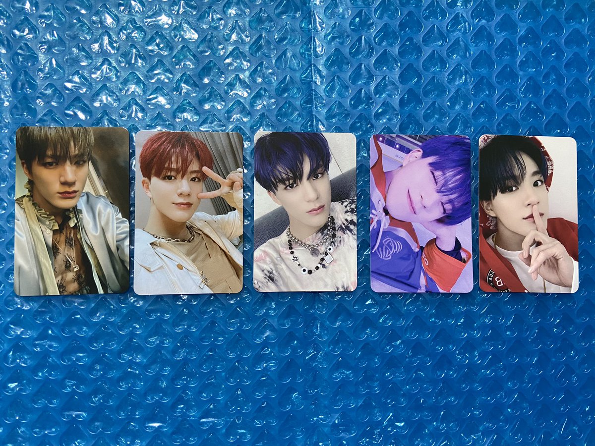 HELP RT! 
wts | lfb | ph #winhyunsells

NCT Photocard ( JENO ) 

Universe Jewel Case Pandesal - 600
ResoFuture - 600
Reso Future Kihno - 1500
Reso Arrival Ube Kihno - 5500
Reso Departure Yakult Kihno - 3500

• onhand
• payo!
• must take all
• clean
• dm to buy
