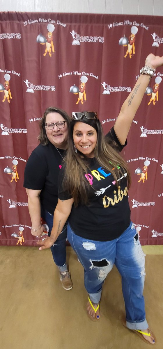 LionsSio's tweet photo. Getting ready to Rock at 50 Lions 🦁 who can cook! THANKS @CarolLongmire for helping my wild ideas 💡 😜 #educationfoundation #hometownproud #earlychildhoodeducation https://t.co/GBIVUu3bSk