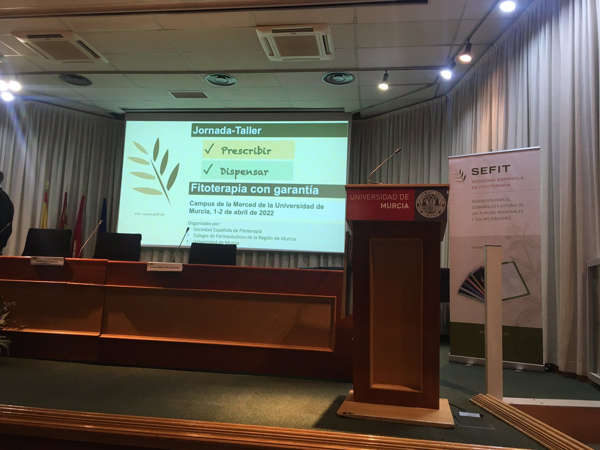 Kardali's tweet photo. Hoy es primer día de #Ramadan 2022 feliz de que coincida con el inicio mi proyecto profesional en el mundo de la #fitoterapia clínica asociándome a la #SEFIT (Sociedad Española de Fitoterapia) y participado sus jornada de formación celebradas en en la Universidad de Murcia. https://t.co/6f4QQd1XVx