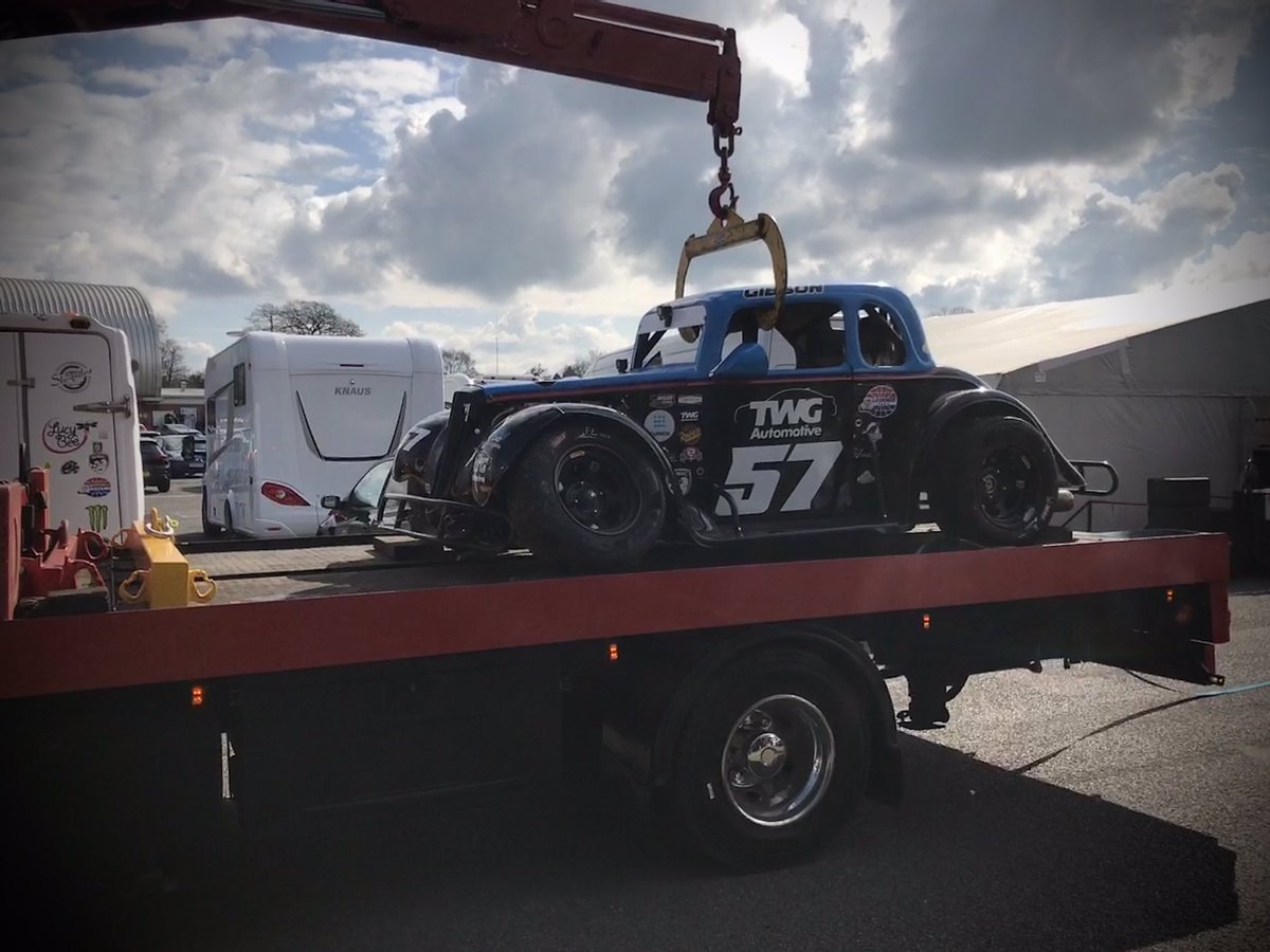 Not much luck in the first two races today, both DNF, due to an off &amp; a misfire respectively.

It means we start today’s final from pole, race due sometime after 4pm.

#uklegend57 #car57 #team57 #teamgibson #legendsracing #thatsmotorsport #oultonpark #gooddaysbaddays