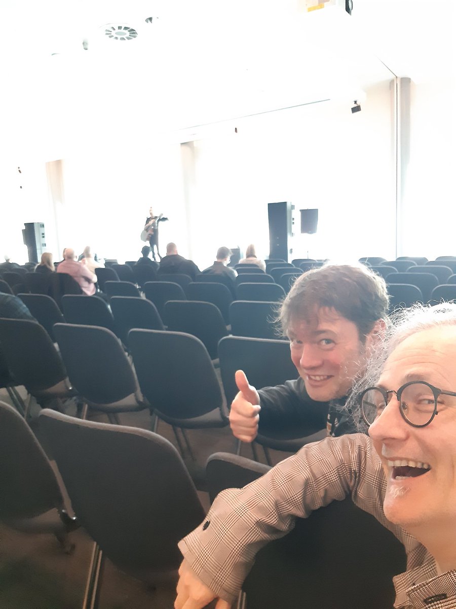RodneyBranigan's tweet photo. Watching @jongomm do his thing w/ my old buddy @solobasssteve #awesomeset #jongomm @Bass_GuitarShow #Liverpool https://t.co/K0sqDbBrxi