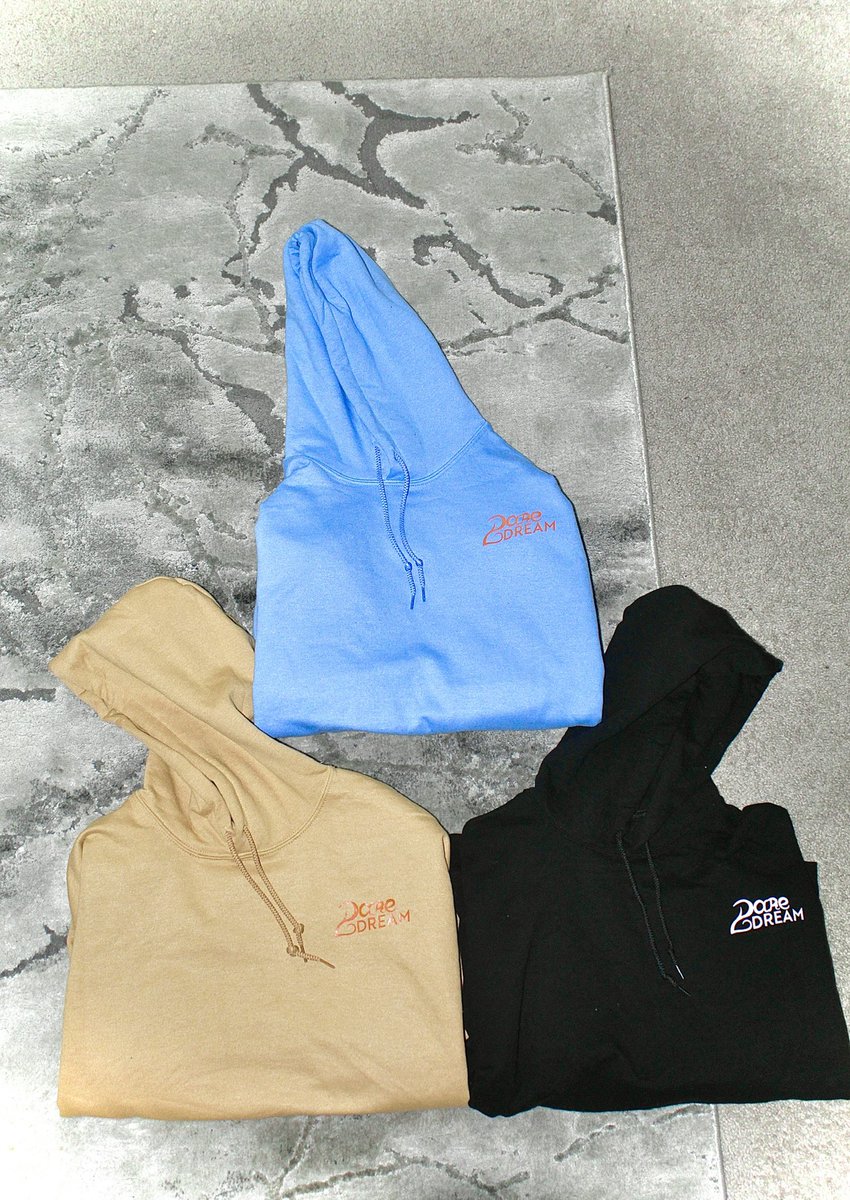 DARE2DREAMM's tweet photo. DARE2DREAM HOODIES STILL AVAILABLE!!!🏁💫#DARE2DREAM #BlackOwned #SupportSmallStreamers #fashion #localbusiness #Maryland #Houston #Trending https://t.co/Jgm3P70Ec6