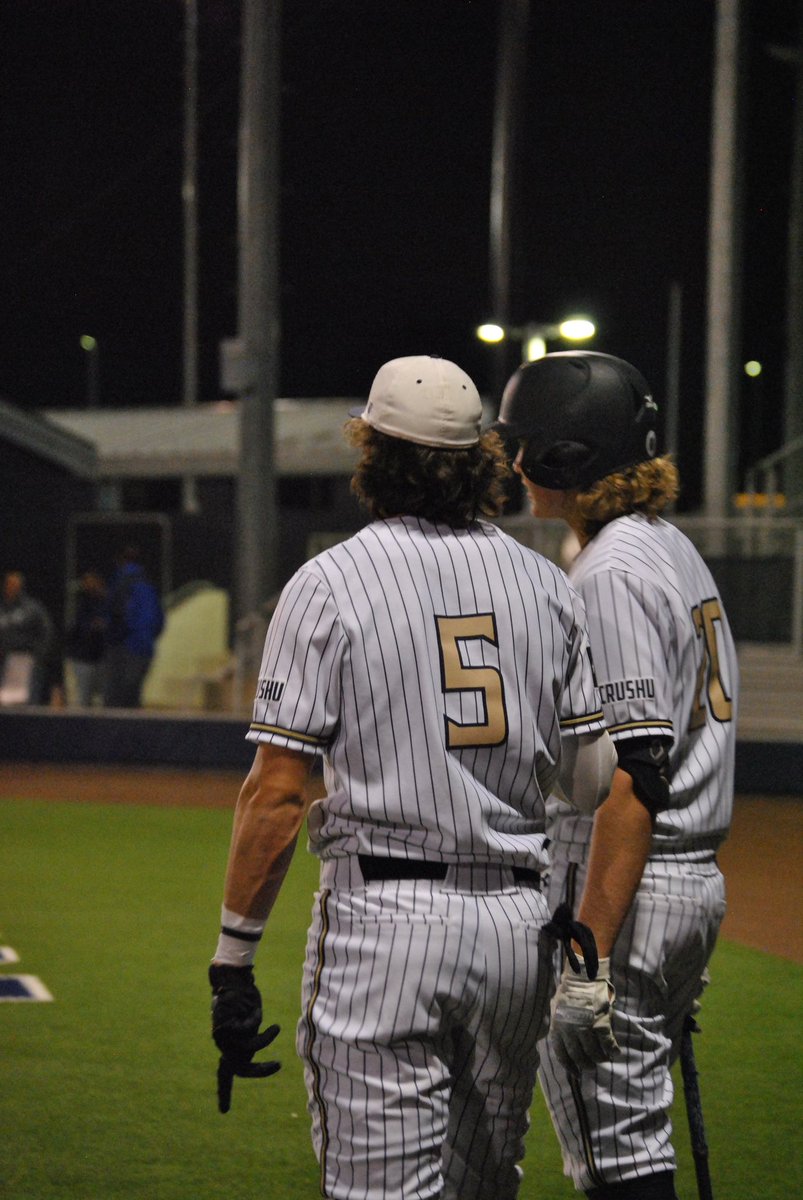 some of my favorite pics from #CRUSHU baseball last night